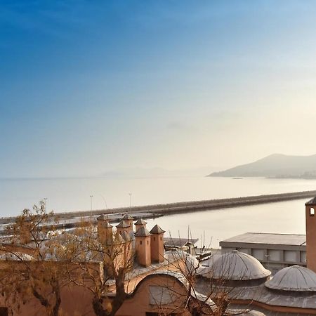 Golden Sea View - Old Town Apartment Kavala Exterior photo