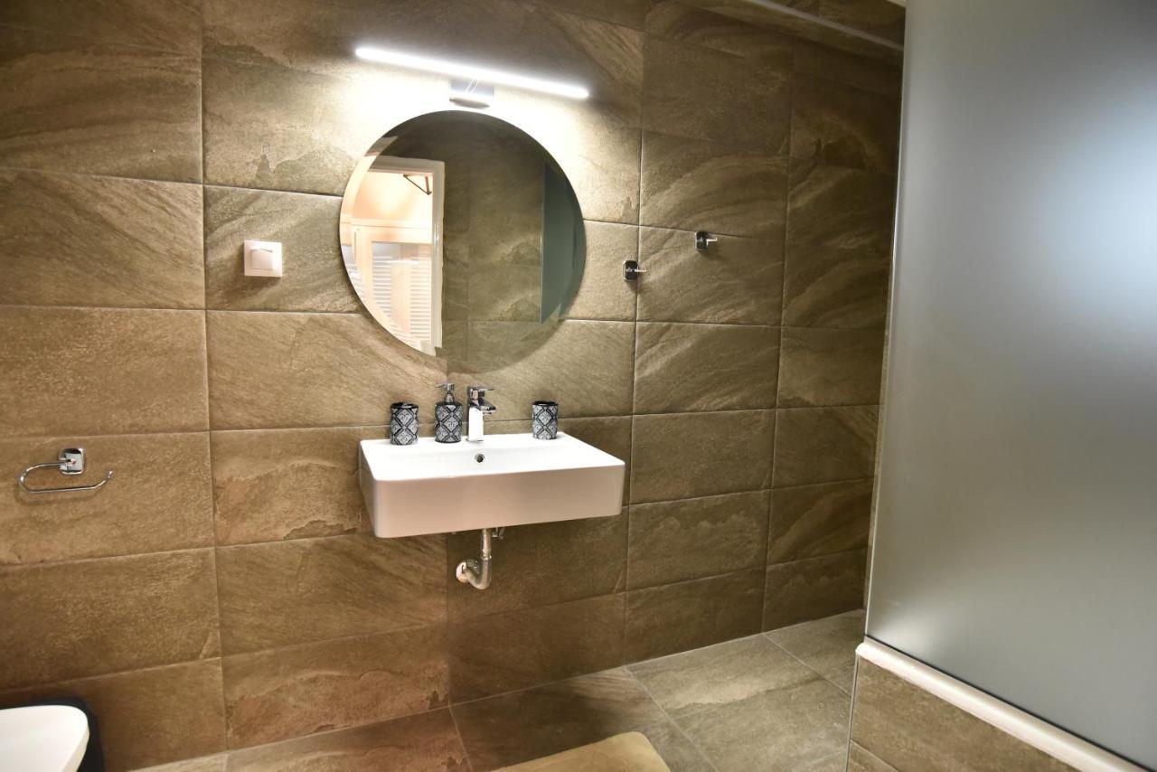 Golden Sea View - Old Town Apartment Kavala Exterior photo