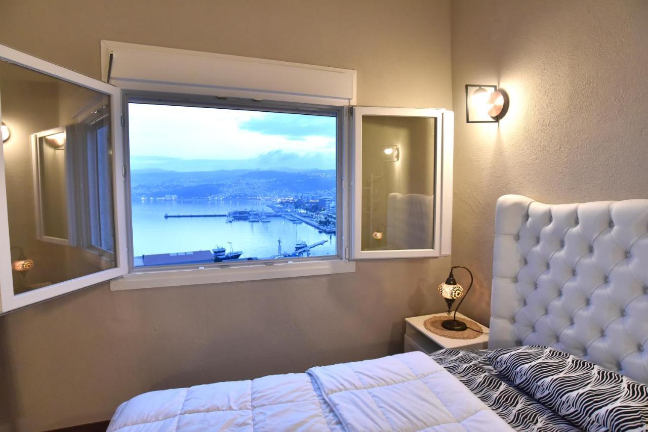 Golden Sea View - Old Town Apartment Kavala Exterior photo